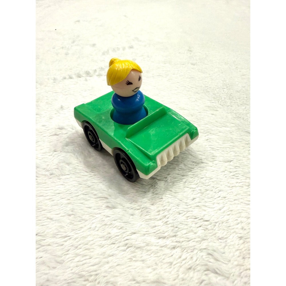 Vintage‎ Fisher Price Little People Green White Car with Blue Girl Figure Toy